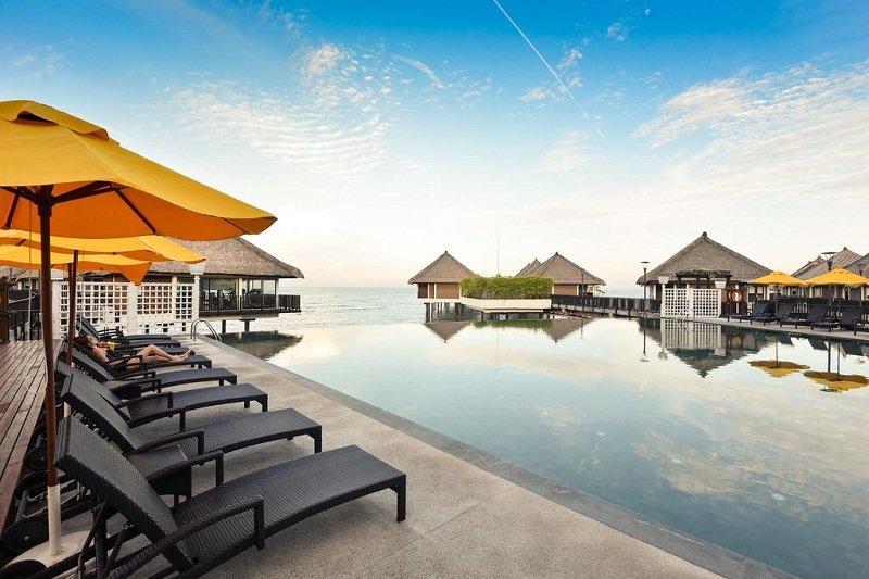 Percutian Eksklusif Atas Air, Ini 10 Resort Terapung Dengan View Cantik Di Malaysia. Sesuai Nak Honeymoon &#038; Sambut Anniversary!